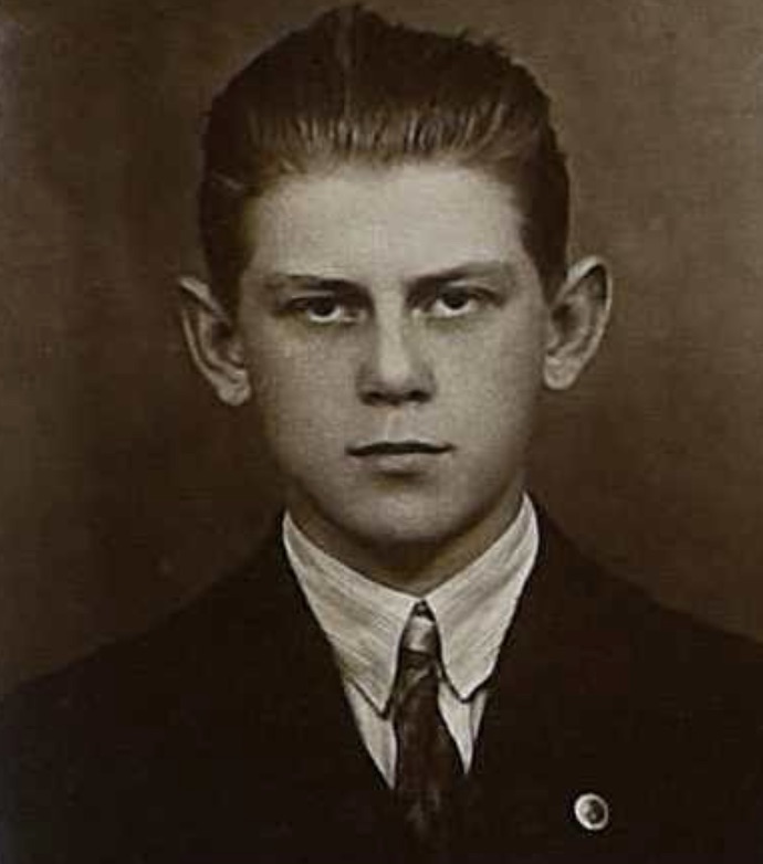 Nikolajs Voskoboiņikovs