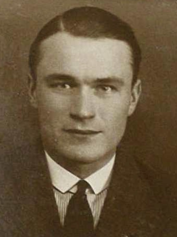 No Liepājas pasu grāmatas Rūdolfs Lērums